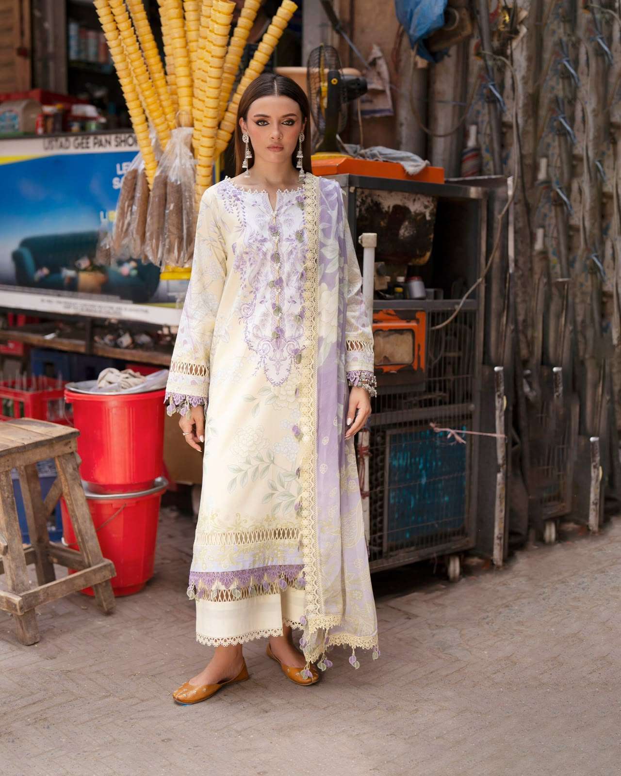 URBANE CHIFFON LAWN COLLECTION VOL - 02 OPEN & MODEL PICS BY JADE - 04