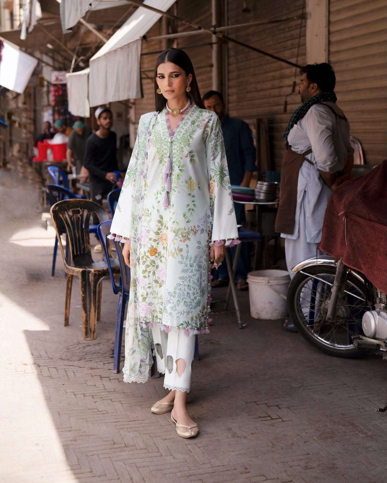 URBANE CHIFFON LAWN COLLECTION VOL - 02 OPEN & MODEL PICS BY JADE - 14