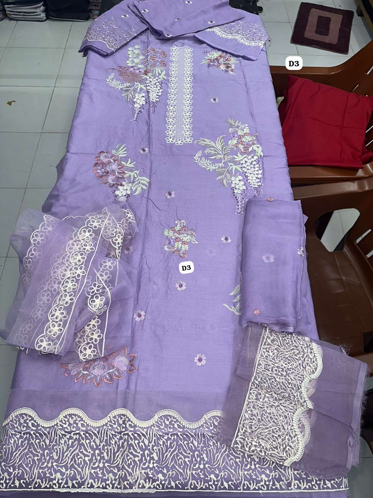 AFSANAH ROSA LAWN COLLECTION BY RAMSHA - 08