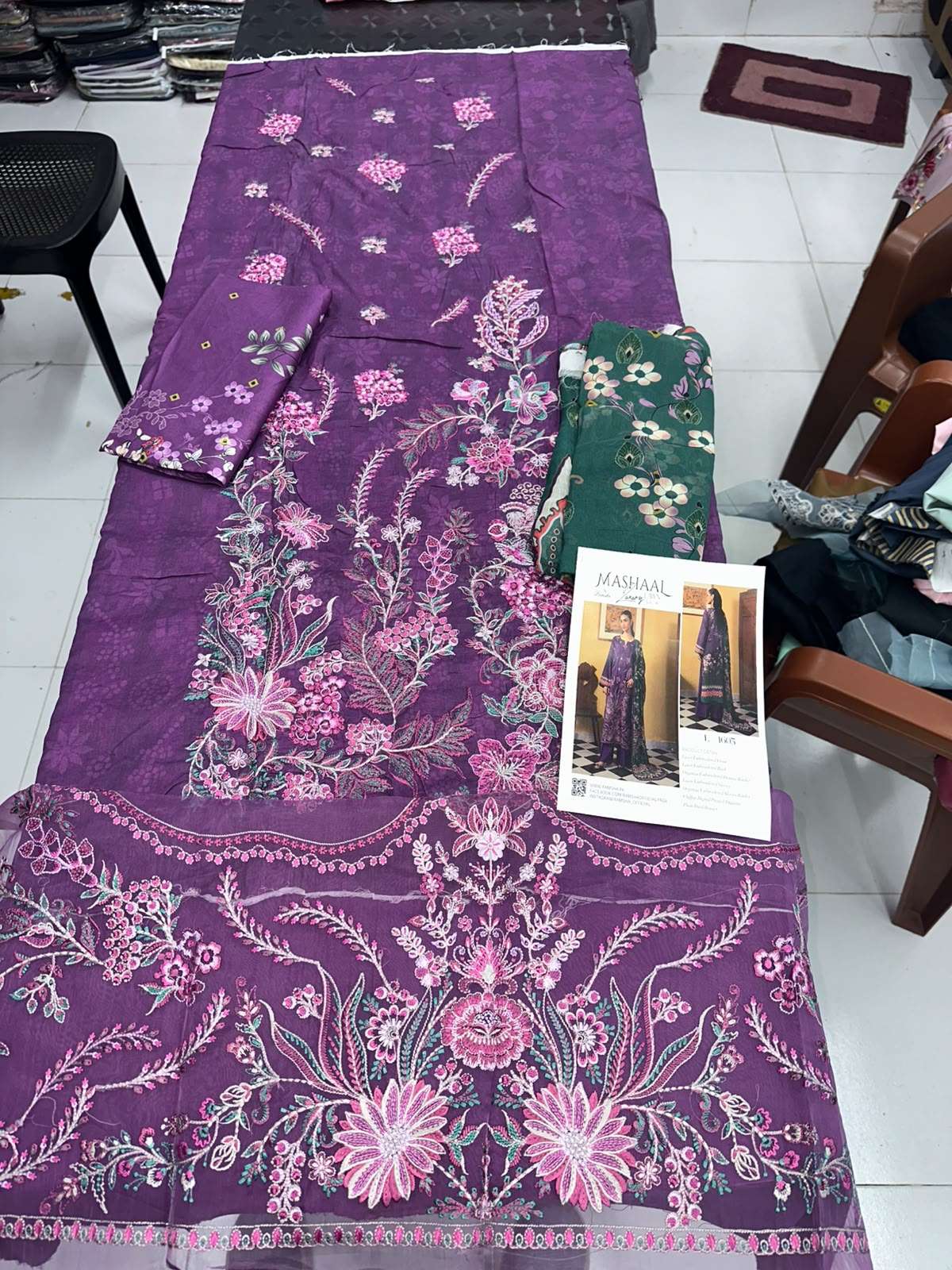 MASHAAL LUXURY LAWN VOL - 16 BY RAMSHA - 07