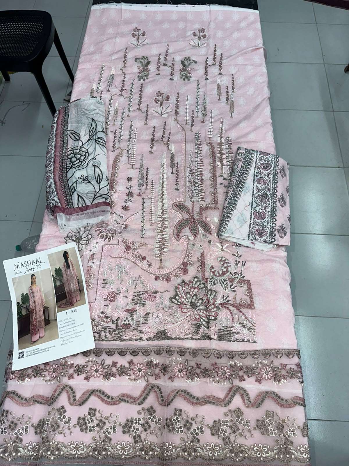 MASHAAL LUXURY LAWN VOL 16 RAMSHA-12
