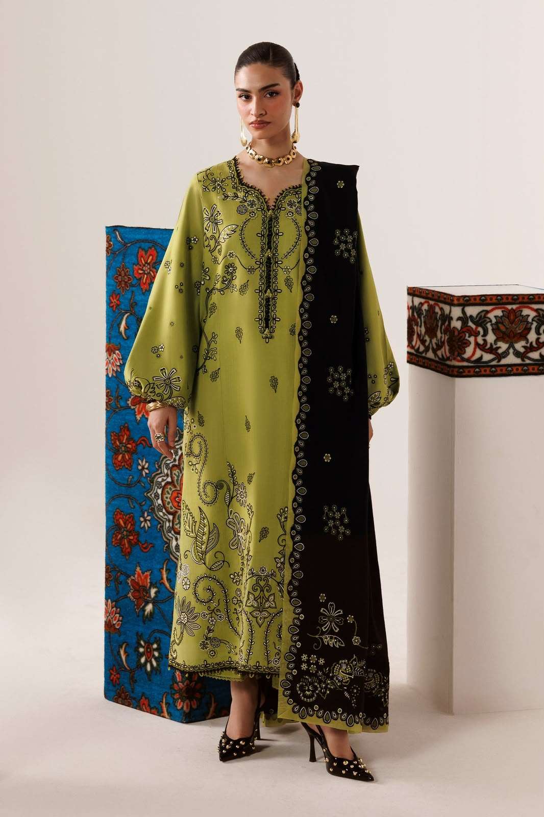 QLINE LINEN COLLECTION BY QALAMKAR - 04