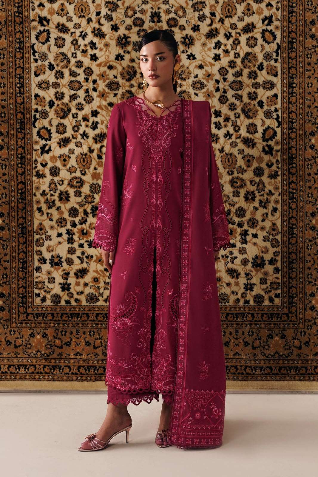 QLINE LINEN COLLECTION BY QALAMKAR - 06