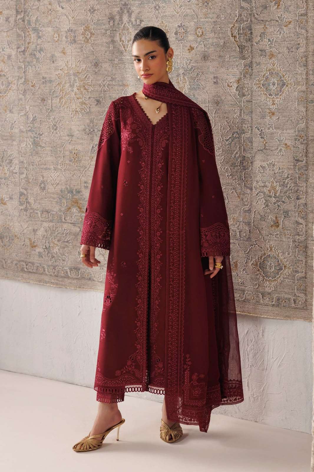 QLINE LINEN COLLECTION BY QALAMKAR - 07