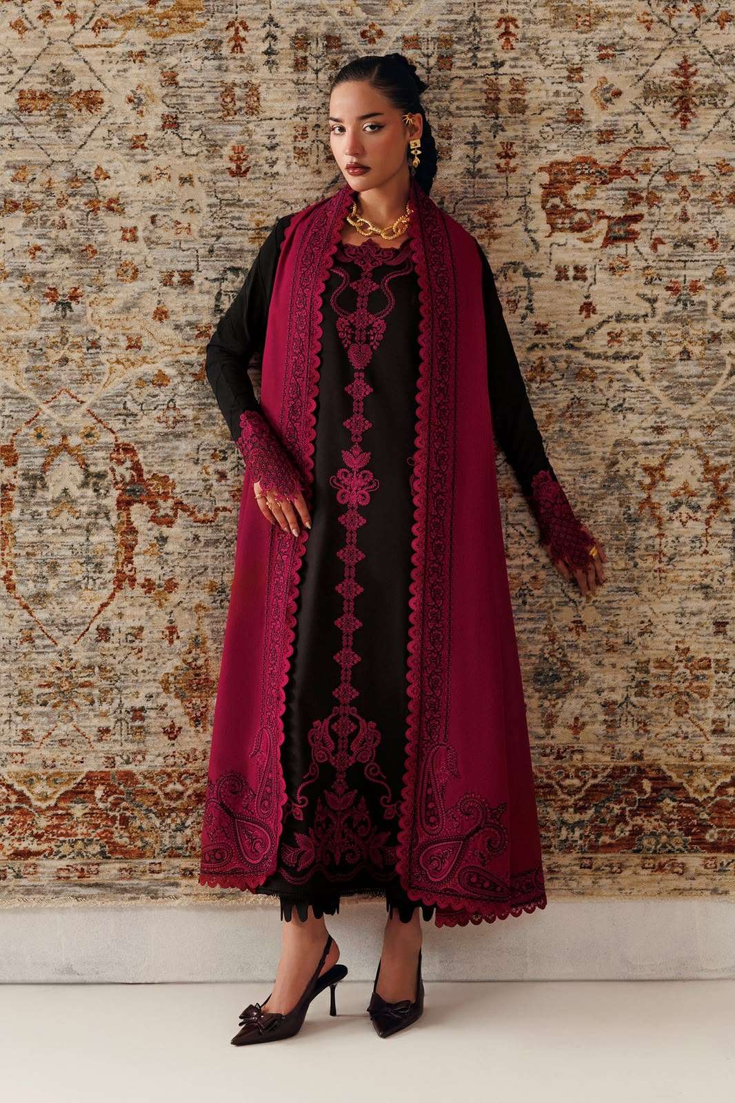 QLINE LINEN COLLECTION BY QALAMKAR - 08