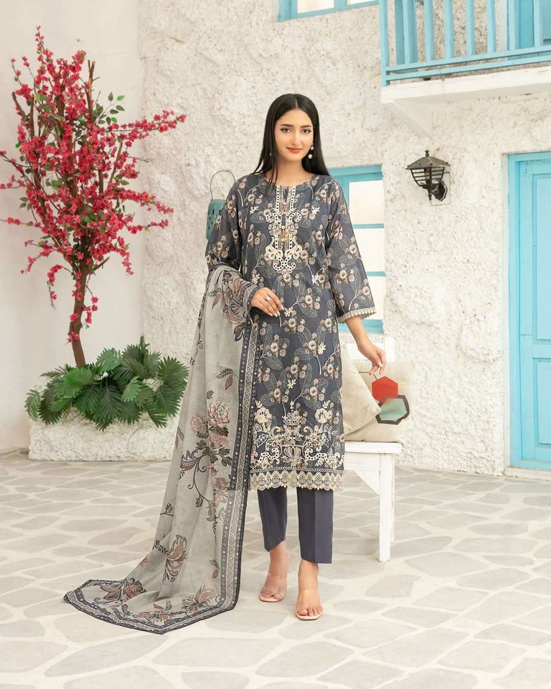RTW GULIN PRET LAWN COLLECTION BY TAWAKKAL - 04