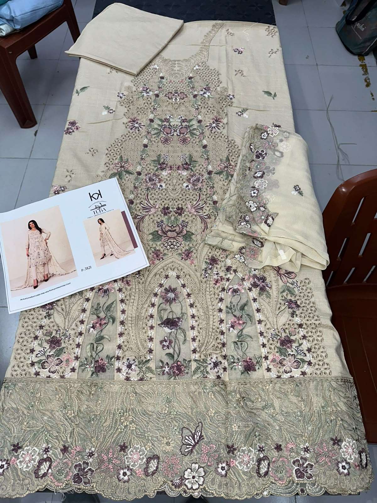 TUBA LAWN COLLECTION OPEN PICS BY TAWAKKAL - 02
