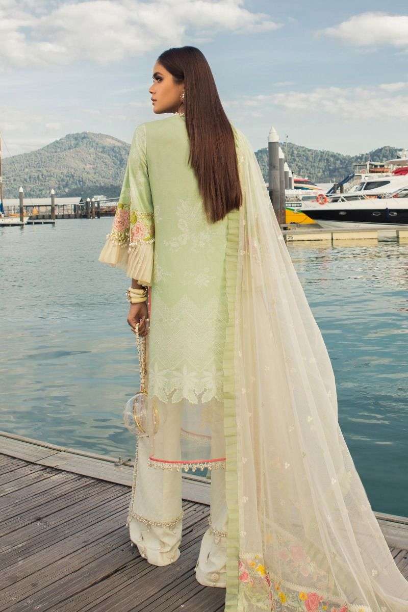 Sana Safinaz Luxury Lawn Collection 2020 01B