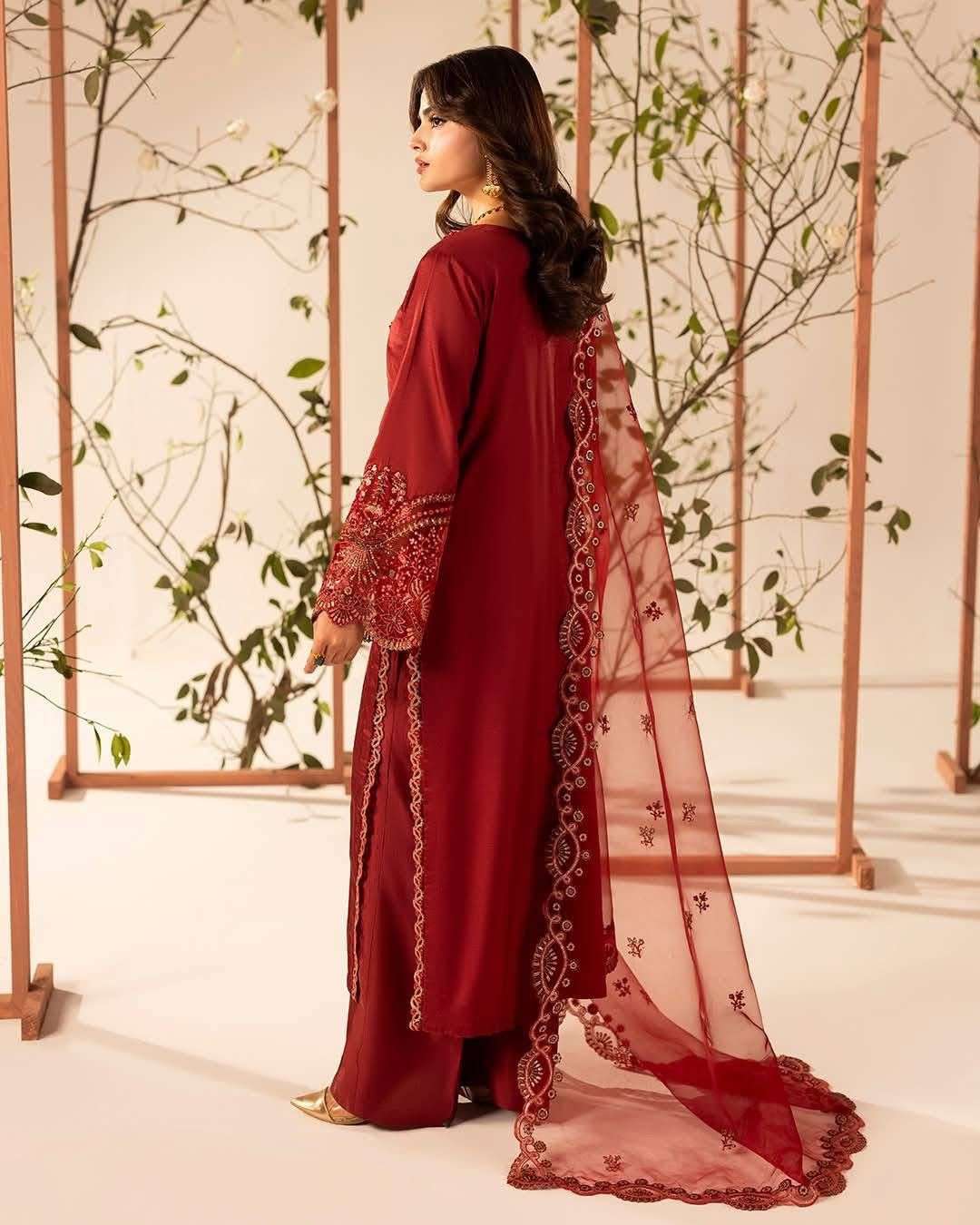 Embroidered Luxury Festive Collection Ready to Wear by Zahra Rubab-03